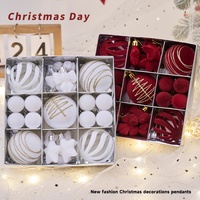 Adornos Navideños Vintage en Caja de Regalo, Bolas de Navidad con Múltiples Formas, Estrellas y Rayas, Flocadas, Rojas, Crema, Doradas, Modernas, Sencillas, Colgantes