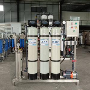 Système de traitement de l'eau industriel 500 LPH Unité de filtration à trois étages avec <span class=keywords><strong>filtre</strong></span> à <span class=keywords><strong>sable</strong></span> <span class=keywords><strong>Filtre</strong></span> à charbon et adoucisseur d'eau - Product Image 1