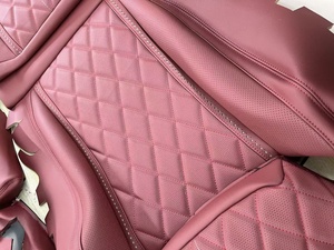Fundas de Asiento de Coche Personalizadas de Fibra de Carbono y Cuero Impermeables, Juego Completo de Protectores de Asiento de Coche Deportivos de Lujo para <span class=keywords><strong>Ford</strong></span> Mustang - Product Image 5
