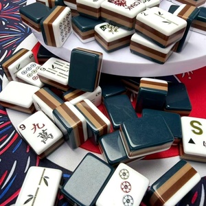 Juego de Mahjong Retro Morandi Azul Oscuro con Ilustraciones de Flores y Aves al Estilo Nacional, Fichas de Mahjong Personalizadas, Juego de Mahjong de Alta Calidad para Reuniones Familiares - Product Image 4