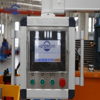 Machine de formage à rouleaux automatique pour panneaux de soffite perforés et ventilés pour les plafonds de maison