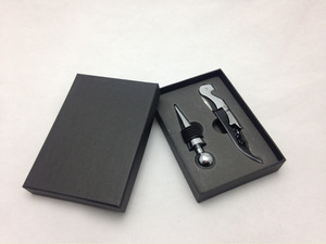 Juego de Accesorios para Vino IStapromo, Tapón para Vino con Kit de Abrebotellas y Vertedor, Juego de Regalo de 4 Piezas - Product Image 4