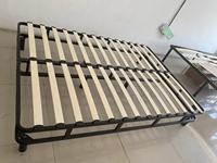 Matelas Fond de teint Support solide Meubles de chambre Cadre de lit en métal Sommier à lattes en bois Base de lit Queen King Size