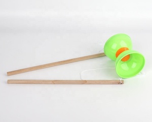 Jeu de <span class=keywords><strong>diabolo</strong></span> chinois de jardin d'extérieur avec fonction magnétique et résistance en bois - Jouet de sport et de fitness pour enfants - Product Image 6