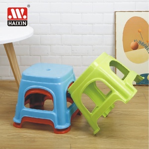Haixin BPA free haixing 3 <span class=keywords><strong>dimensioni</strong></span> plastica rossa a buon mercato moderno quadrato sgabello alto sedia da toilette <span class=keywords><strong>sgabelli</strong></span> da <span class=keywords><strong>cucina</strong></span> - Product Image 3