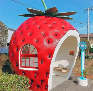 Pensilina per Fermata dell'Autobus a Forma di Fragola Gigante |   Installazione di strutture paesaggistiche pubbliche all'aperto per bambini e comunità - Product Image 1
