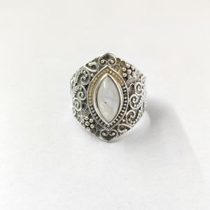 แหวนมูนสโตน เงินแท้ 925 แหวนพลอยมูนสโตน งานแฮนด์เมด คอลเลคชั่นแหวนสวย เครื่องประดับเงิน ราคาขายส่ง - Product Image 6