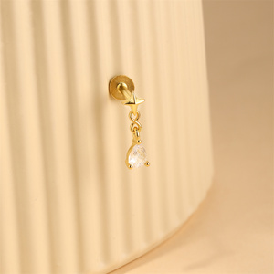 Piercing Clásico de Plata de Ley 925 con Baño de Oro de 18K, Diseño de Estrella, Luna, Ojo Turco y Zirconia Geométrica para Cartílago, Tragus, Lóbulo y Labret - Product Image 2