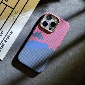 Para IPhone16PROMAX Funda para teléfono móvil <span class=keywords><strong>Fibra</strong></span> de carbono texturizada magnética luminosa para iPhone 16 Funda protectora - Product Image 5