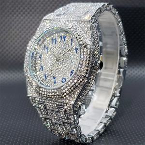 Montre artisanale personnalisée en quartz avec affichage de la date et diamants, montre de luxe entièrement sertie de diamants, montre-bracelet décontractée pour hommes et femmes - Product Image 3