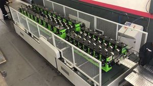 स्वचालित समायोजित केबल ट्रे सभी अंतरराष्ट्रीय आकार ऑटो पूर्ण लाइन विनिर्माण मशीनों - Product Image 4