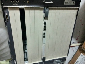 Carte DSLAM MA5600 intelligente avec 64 ports ADSL2, ADEE adf ADBF - Product Image 6