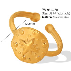 Anillo geométrico ligero de lujo francés para mujer, acero inoxidable pulido con cristales pavimentados, chapado en oro, joyería minimalista de alta moda - Product Image 4