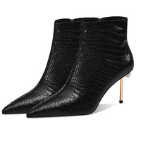 Bottines en cuir à talon et bout pointu de créateur de luxe personnalisées pour femmes de grande qualité Fabricant fournisseur en gros