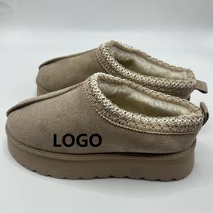 Chaussures Ugs personnalisées de luxe pour femmes, chaussures d'extérieur en fourrure de mouton pour femmes - Product Image 2