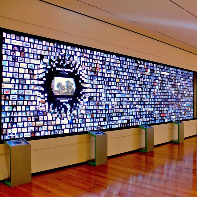 COB Indoor Led Screen Retail Shopping Mall Commercial P1.25 P1.53 P1.86 Fine Pitch 4K Ultra HD Seamless Display Panel