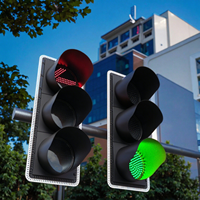 Feux de signalisation intelligents LED rouge jaune vert AC220V certifiés CE pour le contrôle des signaux aux intersections routières