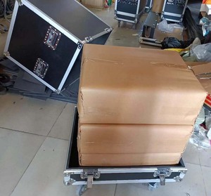 <span class=keywords><strong>Yamaha</strong></span> DXS15 MKII Caisson de basses Haut-parleur Flight case avec roues - Product Image 3