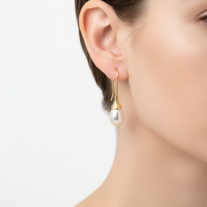 Boucles d'oreilles pendantes en perles d'eau douce naturelles, forme goutte d'eau blanche, pour femmes, à porter au quotidien - Product Image 1