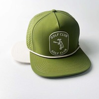 Casquette de baseball en maille ajustable imperméable de couleur verte d'herbe Casquette de camionneur respirante décontractée Casquette perforée au laser à 5 panneaux