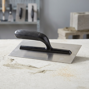 Ferme à béton Fervi Frattone pour stuccatores avec manche en ABS 0,28 kg 280x120mm - Product Image 2