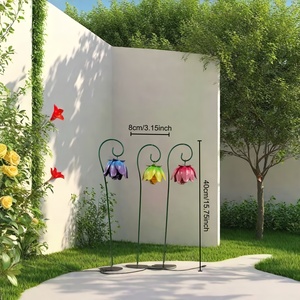 Juego de 3 piezas de soporte de <span class=keywords><strong>maceta</strong></span> de Metal de color hierro No se necesita electricidad Campana a prueba de viento Poste de jardín para patio interior y exterior - Product Image 3