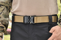Boucle de ceinture tactique robuste en alliage d'aluminium anti-déchirure pour l'escalade, le cyclisme, l'aventure et les activités quotidiennes en extérieur