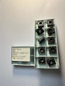 Pastilhas de Metal Duro Revestidas SNMG120412 para Torneamento Externo de Aço Inoxidável HRC45 para Torno CNC - Product Image 2