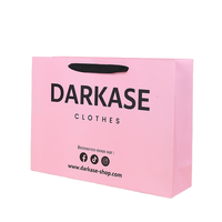 Bolsa de Papel Reciclable Rosa Intenso Personalizada con Asa de Cinta e Impresión Offset para Promoción en Supermercados