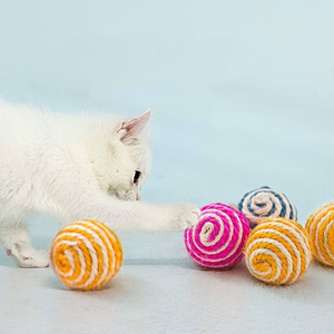 New Automatic Silicone & PC Dog Toy <b>Ball</b> Interactive Rolling <b>Smart</b> Moving Toy with Customized Color and Multiple Sizes - Product Image 2