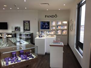 Vetrina espositiva per gioielleria dal design moderno e popolare con armadio per gioielli in legno personalizzato - Product Image 5