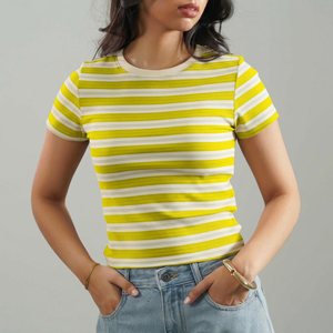 T-shirt en tricot à manches courtes rayé à col rond pour femme MERITORIOUS INTERNATIONAL, coupe décontractée - Product Image 2