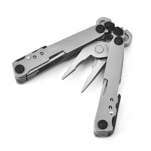 Pince <span class=keywords><strong>multifonction</strong></span> portable HongRui en acier au carbone, tournevis, coupe-fils et ciseaux à ressort pour le camping tactique en extérieur - Product Image 6
