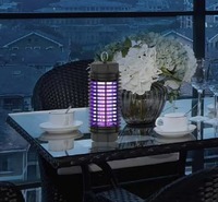 Lumière anti-moustique à aspiration intérieure fiable avec garantie d'un an et fonction UV