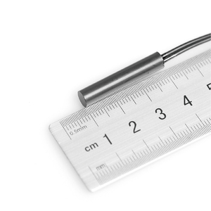 Sensor de Proximidad M12 Reed NPN PNP IP67, Sensor Óptico a Prueba de Agua con Montaje de Tornillo para Automatización de Máquinas - Product Image 1