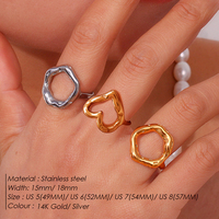 EManco Valentijnsdag Cadeau Minimalistische Ring 18K Goud Geïmpregneerd RVS Liefdeshart Vorm Holle Ring