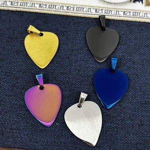 Pendentif Guitare Vierge en Gros Or Noir Bleu Arc-en-ciel Couleurs Variées Breloque DIY - Product Image 2