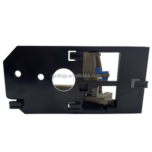 Manija de puerta interior de coche cerato 2008 2009 2022 Forte repuestos 82610-2F000 82610-2F020 para <span class=keywords><strong>KIA</strong></span> - Product Image 4