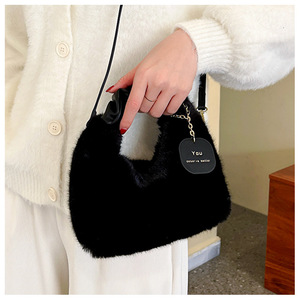 <span class=keywords><strong>Sac</strong></span> à main en <span class=keywords><strong>fausse</strong></span> <span class=keywords><strong>fourrure</strong></span> pour femme, <span class=keywords><strong>petit</strong></span> <span class=keywords><strong>sac</strong></span> à bandoulière zippé, <span class=keywords><strong>sac</strong></span> fourre-tout décontracté demi-lune, style Hobo - Product Image 4
