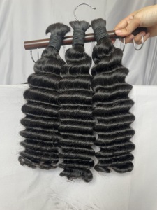 Cheveux humains à tresser pour tresses bohèmes, cheveux bouclés ondulés profonds 12A, extensions de cheveux vierges brésiliens non traités en vrac - Product Image 2