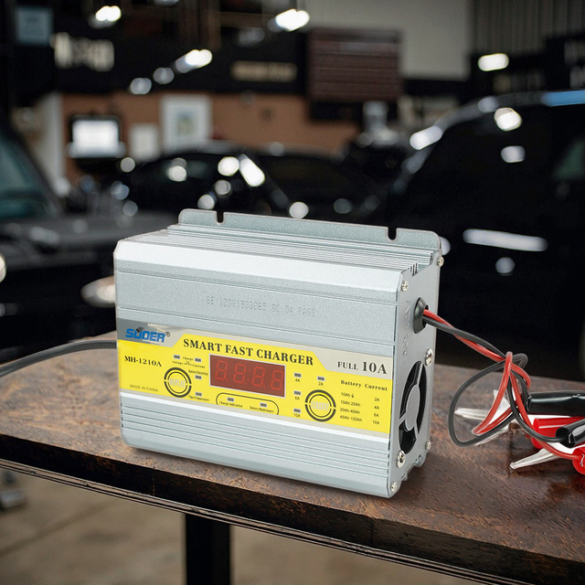Suoer 12V 20A Three Phase Smart OEM Chargers Auto Digital Battery Charger with LCD Display