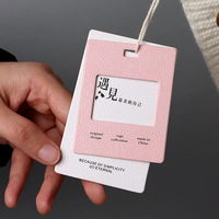 Ensemble d'étiquettes suspendues personnalisées de luxe en papier texturé Milan 700 g/m² avec cordon pour vêtements, chaussures, sacs, bijoux