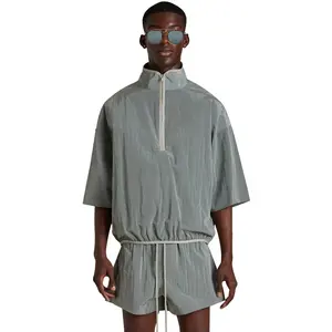 하이 퀄리티 사용자 정의 여름 2 조각 나일론 조깅 운동복 윈드 브레이커 반 지퍼 모의 목 셔츠와 짧은 세트 남자