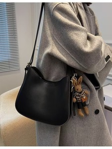 Vente en gros de sacs à bandoulière pour femmes, nouveaux modèles 2025, élégants et de haute qualité, sacs rétro à grande capacité pour dames - Product Image 4