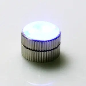 Lámpara de Ombligo Mini Intermitente, Lámpara Corporal Iluminada, Éxito de Ventas <span class=keywords><strong>2022</strong></span> - Product Image 1