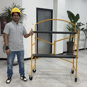 <span class=keywords><strong>Échafaudage</strong></span> pliant à roulement compact | <span class=keywords><strong>Échafaudage</strong></span> portable <span class=keywords><strong>intérieur</strong></span>/extérieur | Portable et durable pour l'entretien et la décoration - Product Image 1