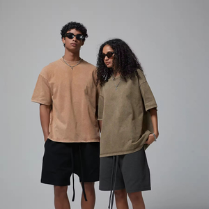 Camiseta de 275GSM de alto gramaje con logotipo personalizado, estilo streetwear, vintage, con lavado ácido, corte holgado, corta, oversize y desgastada - Product Image 1