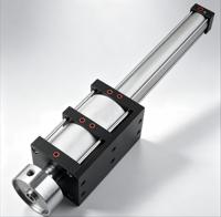 Nouvelle petite souffleuse de bouteilles PET semi-automatique avec contrôle PLC et pompe pour la production de remplissage d'eau en bouteille de 500 ml/600 ml/1500 ml