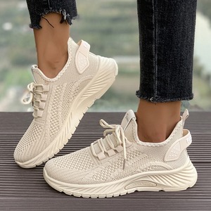 Zapatillas deportivas casuales de malla para niños - Nueva colección primavera 2026, transpirables, ligeras, con aumento de altura para mujer - Product Image 3