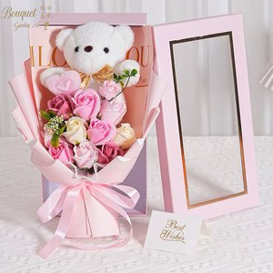 Venta al por Mayor de <span class=keywords><strong>los</strong></span> Mejores Regalos para el Día de San Valentín 2026, Oso de Peluche Hecho a Mano, Moderno y Ecológico, Ramo de Rosas Artificiales de Jabón - Product Image 1
